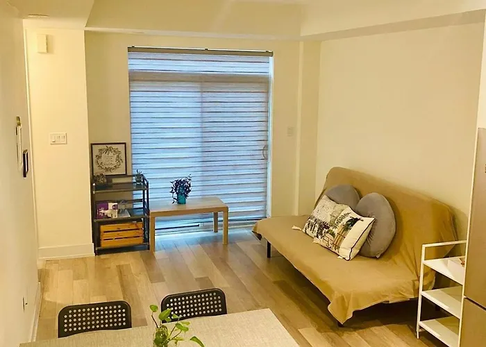 Entire Condo 2 Bedroom Budget Stay Walk To Subway