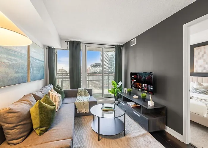 Modern 1Br King Suite, Central Downtown Toronto