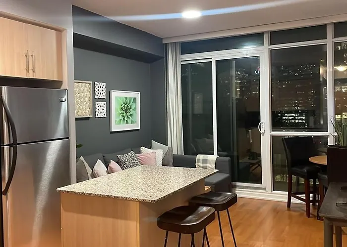 1 Bd And Den At Scotiabank Arena