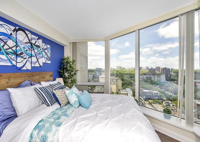 Elegance In Yorkville