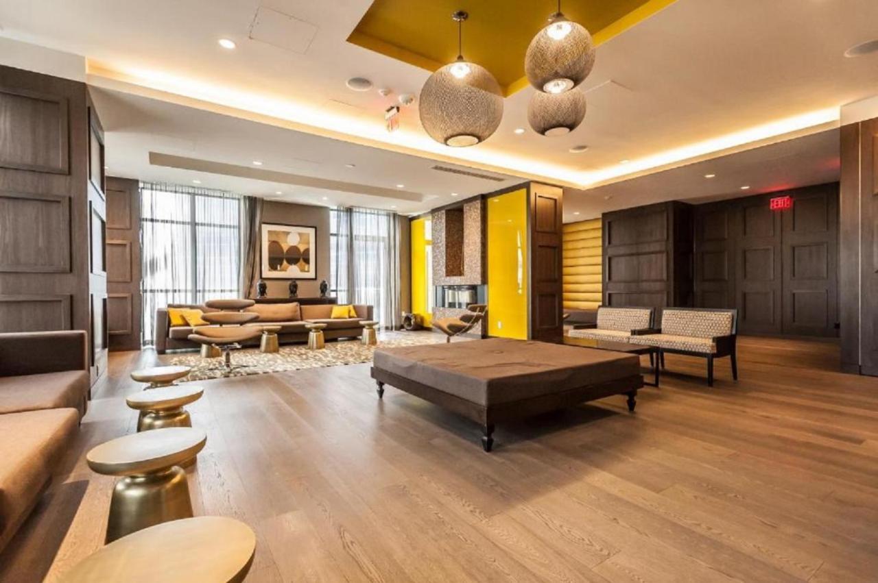 Union Square Centre Apartment