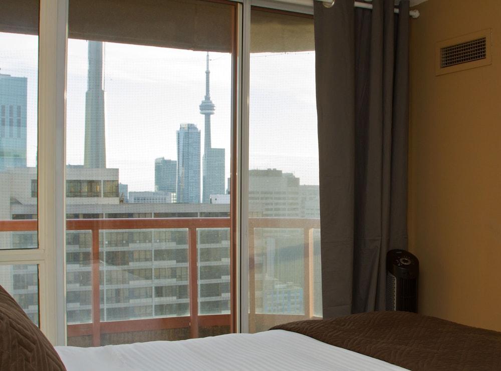 2b By Canada Hotel 3*