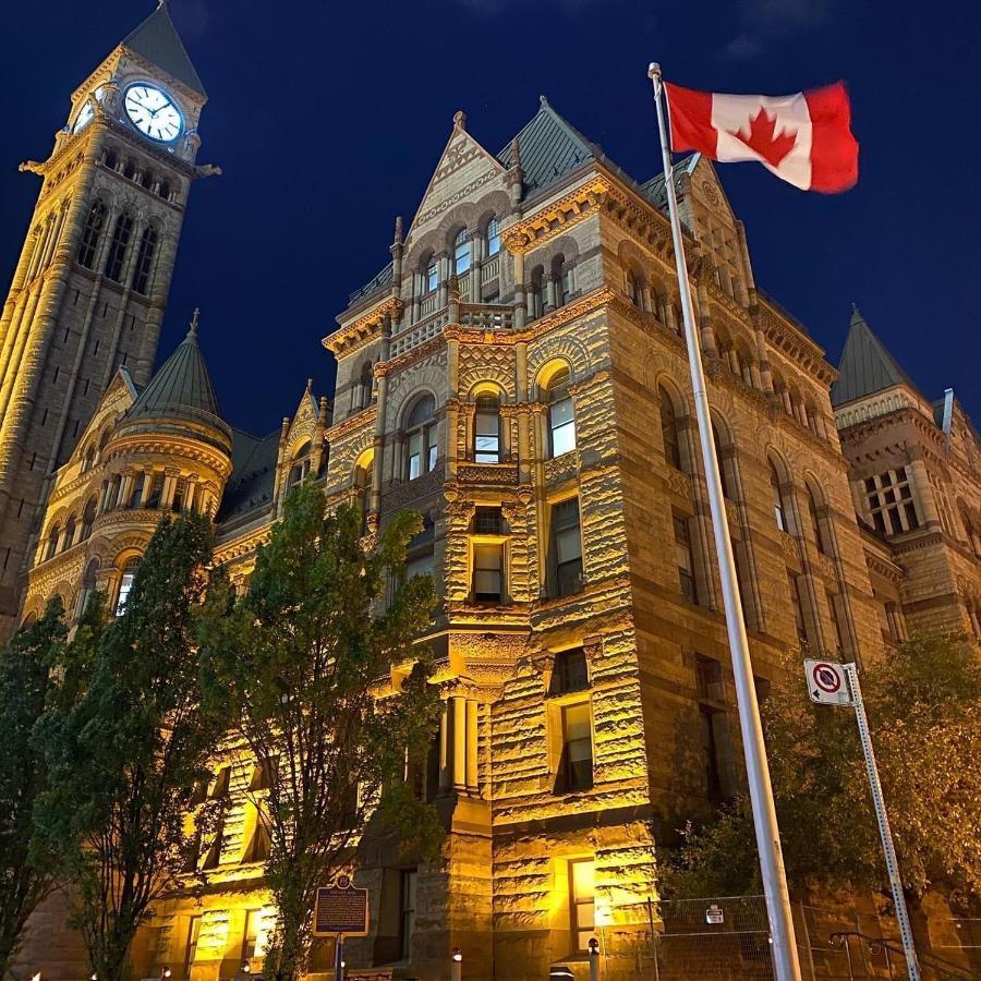 Luxury Adventure Cn Tower/mtcc/scotiabank Arena Apartment