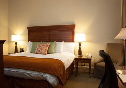 The Saint Hotel, Ascend Collection Toronto