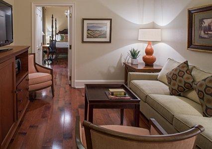 The Saint Hotel, Ascend Collection 3*