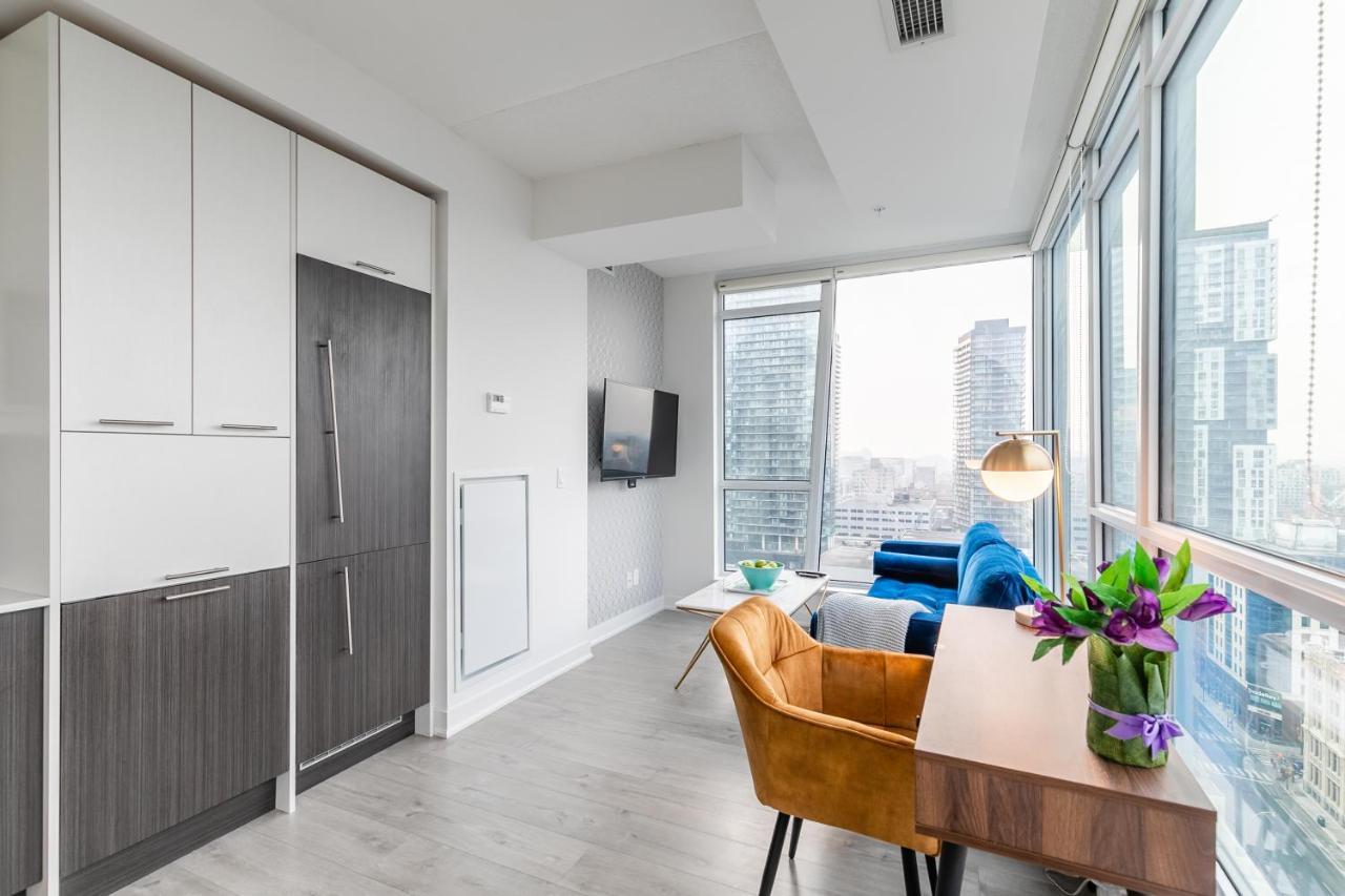 Apartment Luxury 2 Bedroom In The Heart Of Entertainment District W/ Cn Tower View Toronto