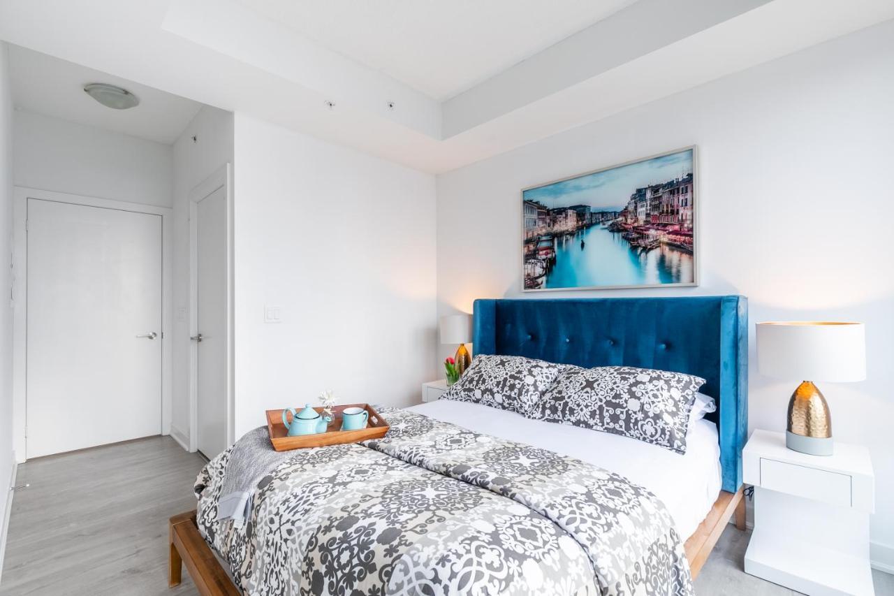 Luxury 2 Bedroom In The Heart Of Entertainment District W/ Cn Tower View * Toronto