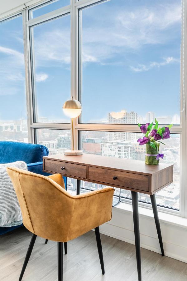 Luxury 2 Bedroom In The Heart Of Entertainment District W/ Cn Tower View Apartment *