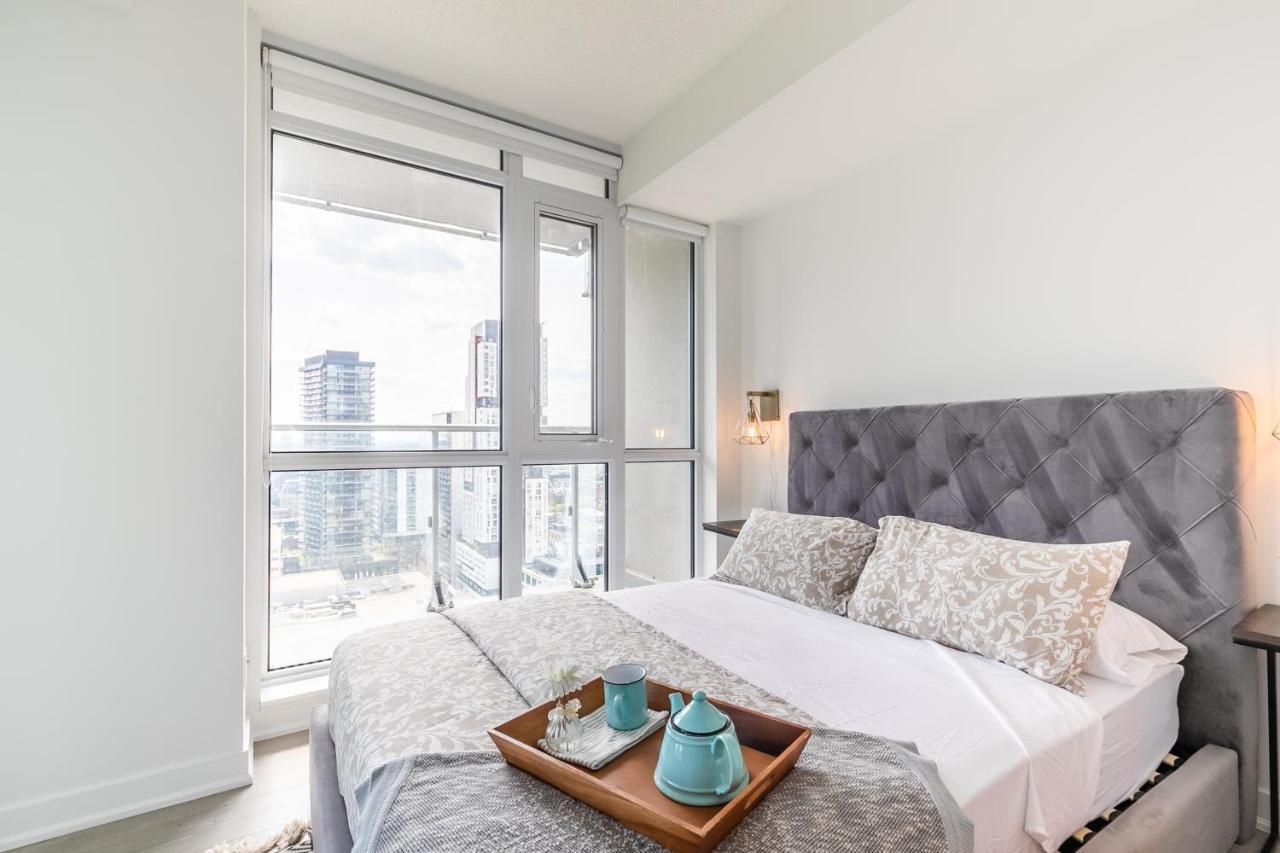 Luxury 2 Bedroom In The Heart Of Entertainment District W/ Cn Tower View Apartment