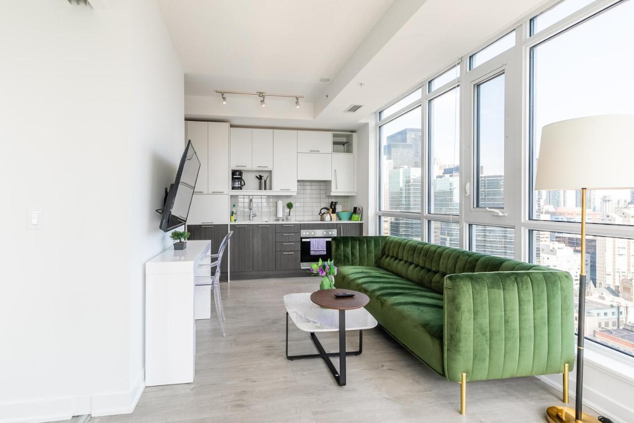 Apartment Luxury 2 Bedroom In The Heart Of Entertainment District W/ Cn Tower View Toronto