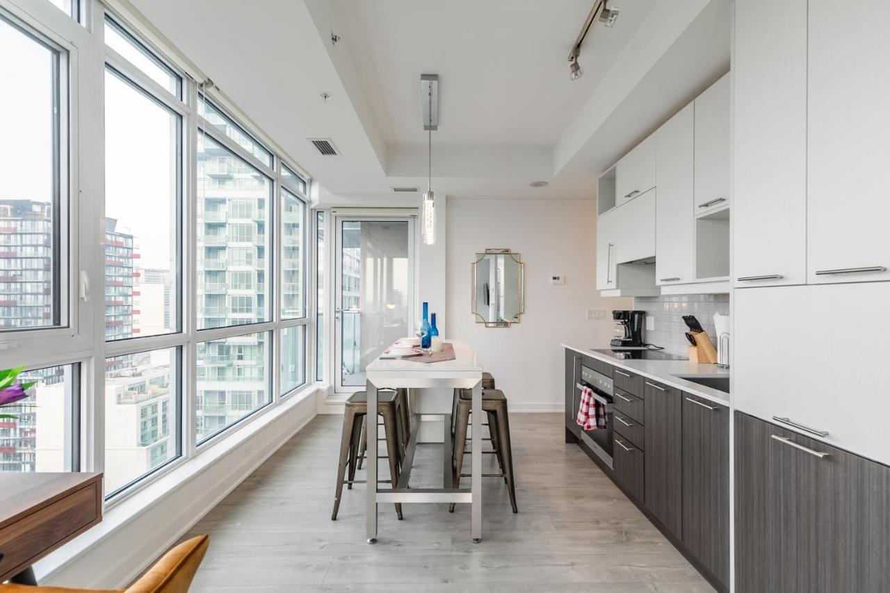 Apartment Luxury 2 Bedroom In The Heart Of Entertainment District W/ Cn Tower View