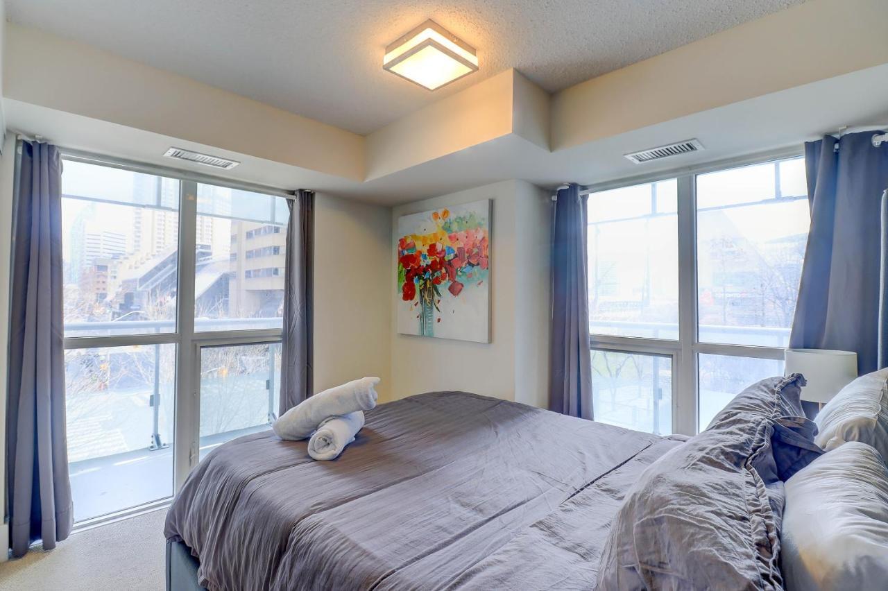 Apartment Planurstay - 2br & 2bth At 300 Front Street West Toronto