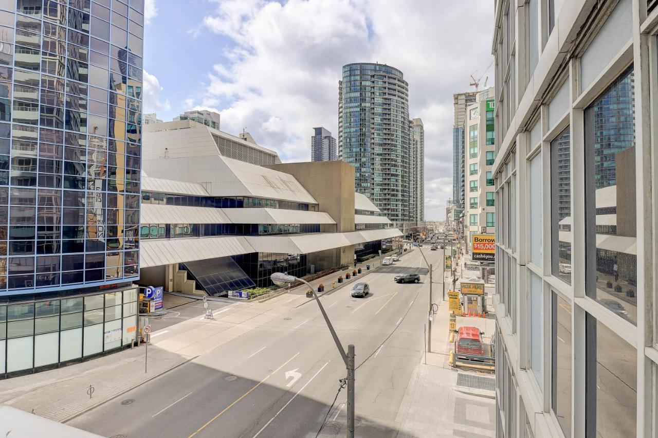 Planurstay - 2br & 2bth At 300 Front Street West *