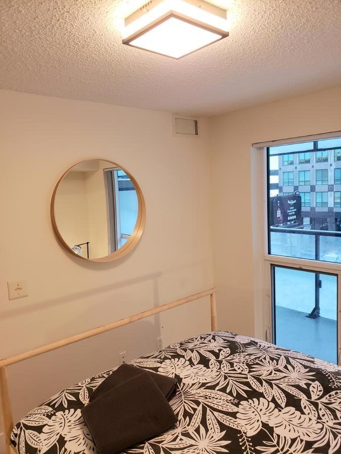 Planurstay - 2br & 2bth At 300 Front Street West