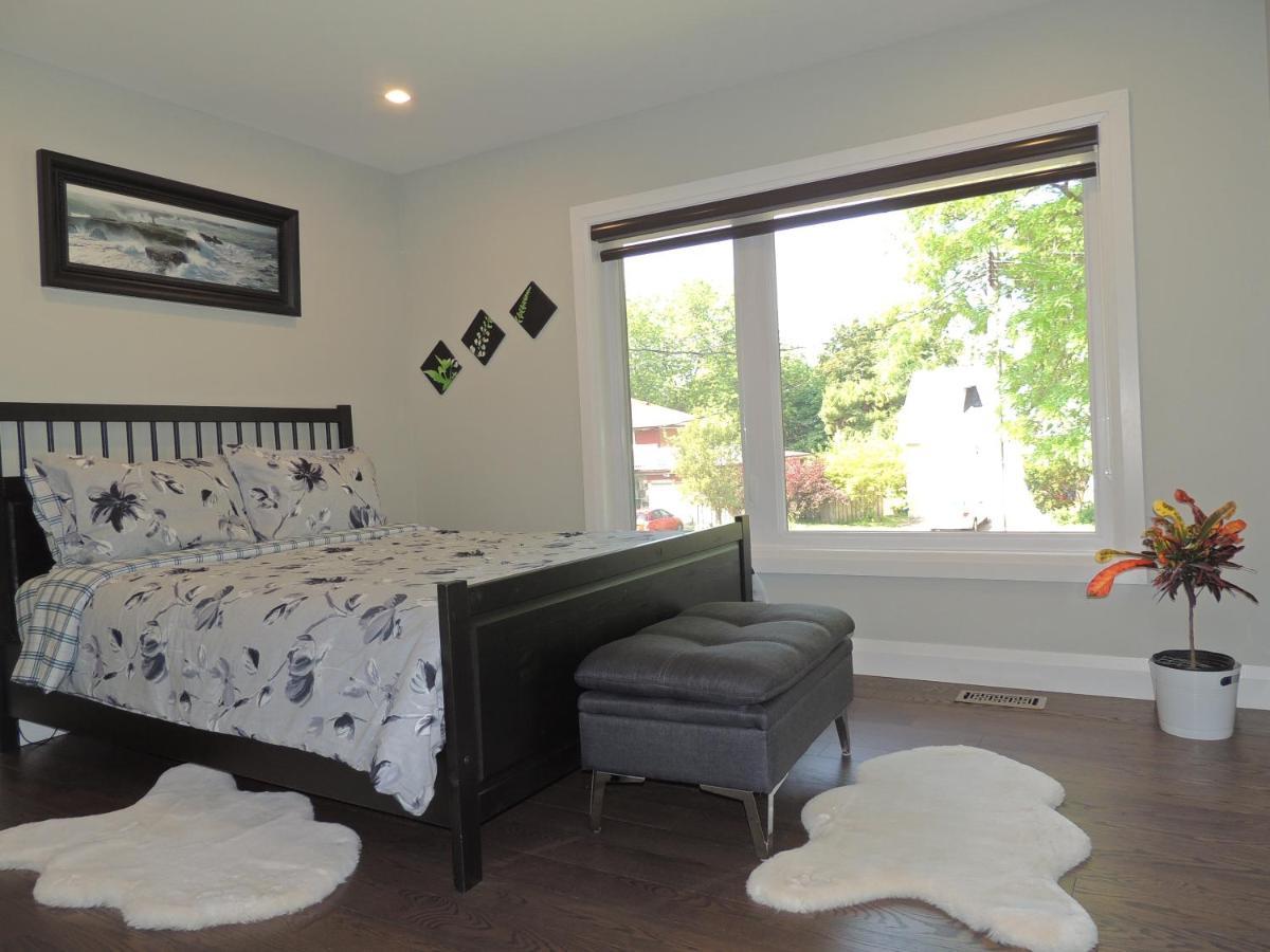 Iresidence In - 4 Bedroom Vacation Holiday home Toronto