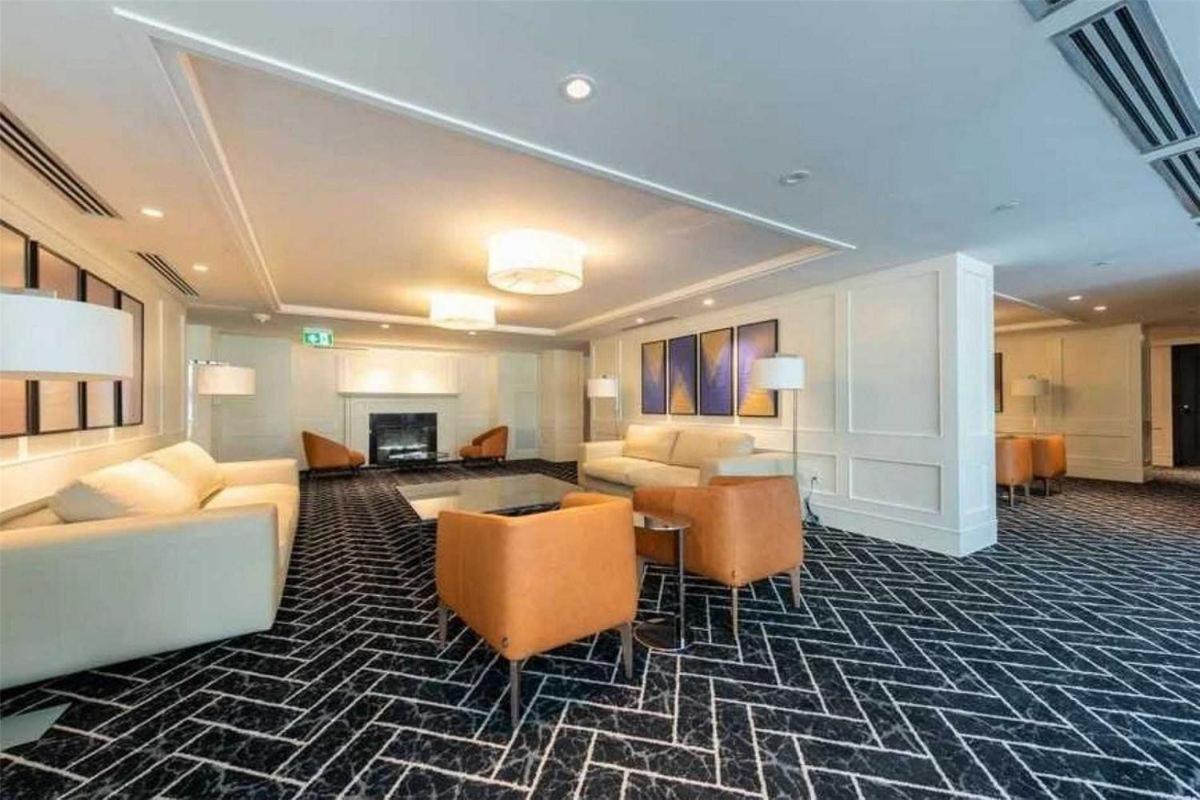 Stylish Downtown Residential Aparthotel *