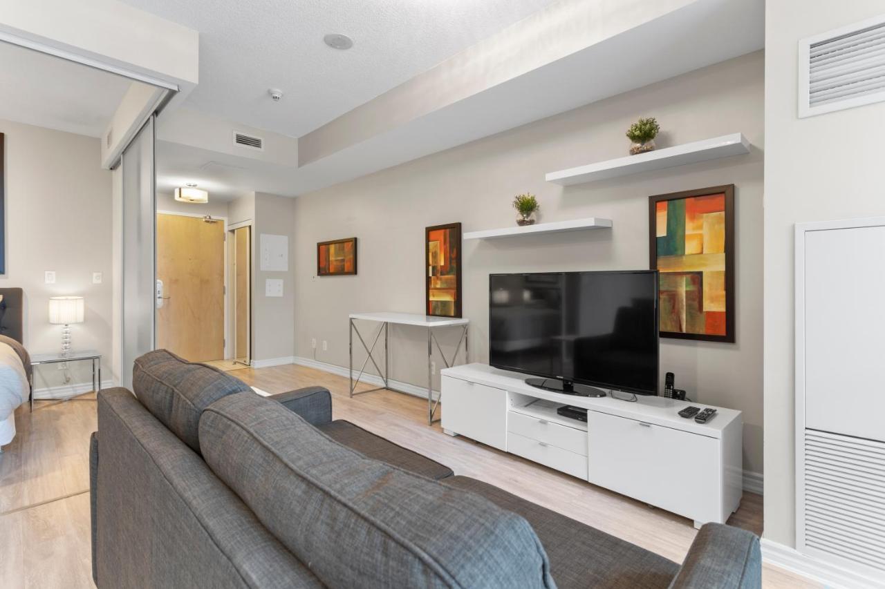 Luxury Fully Furnished Suite In Downtown Toronto - Maple Leaf Square Apartment Toronto