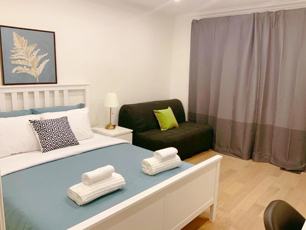 The Leaside Garden Guest house Toronto