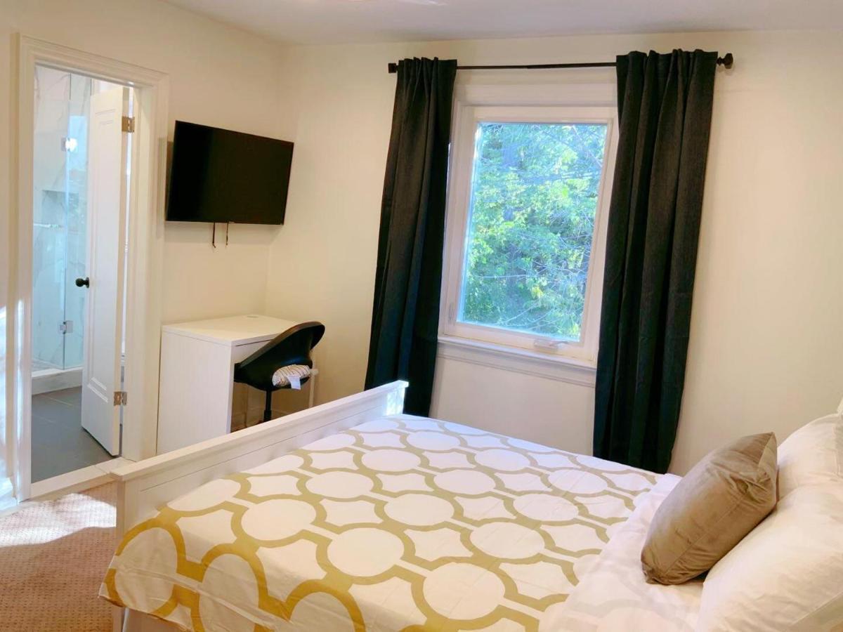 The Leaside Garden Guest house *