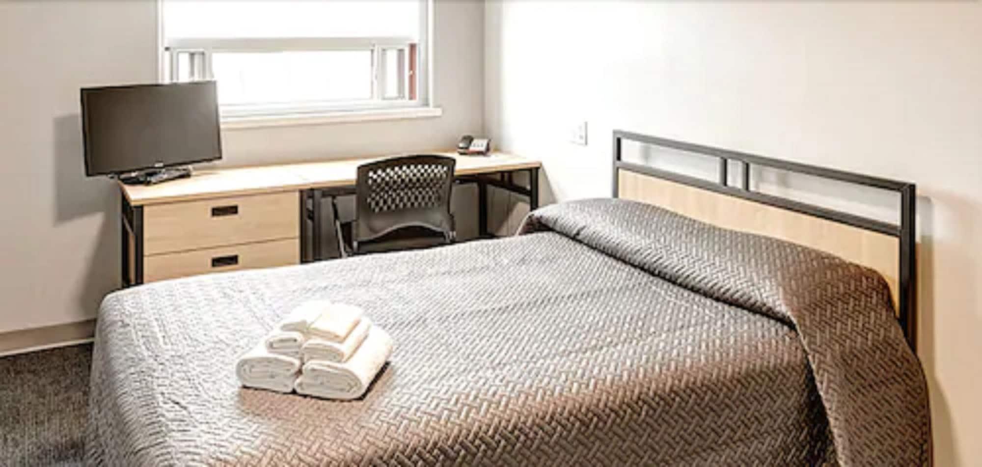 Apartment & Conference Centre - Toronto