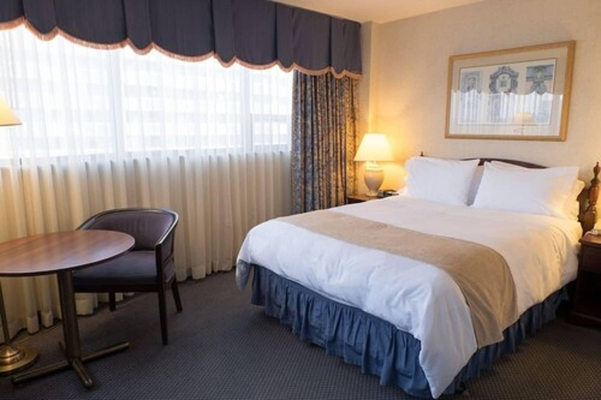 The Roehampton Hotel 2*
