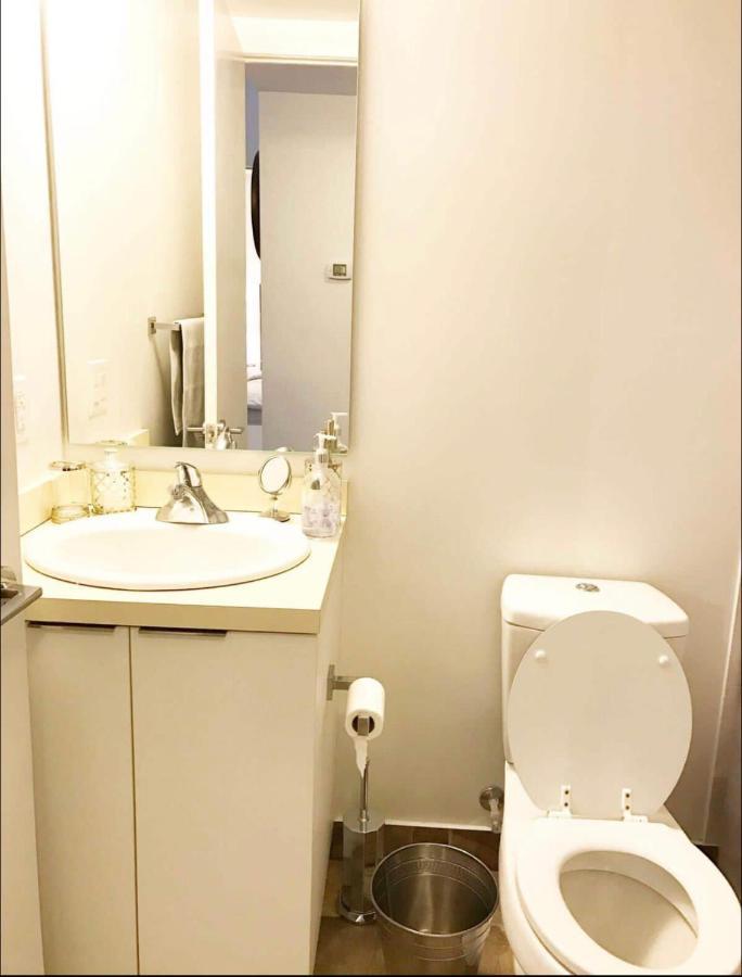 Luxury Living On The Lake! 3 Bedroom 2 Bath Extended Balcony And Parking Apartment *