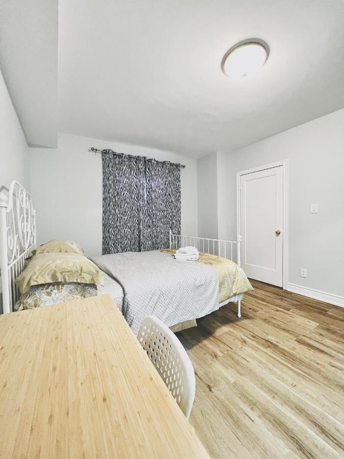 Kensington Market House Guest house