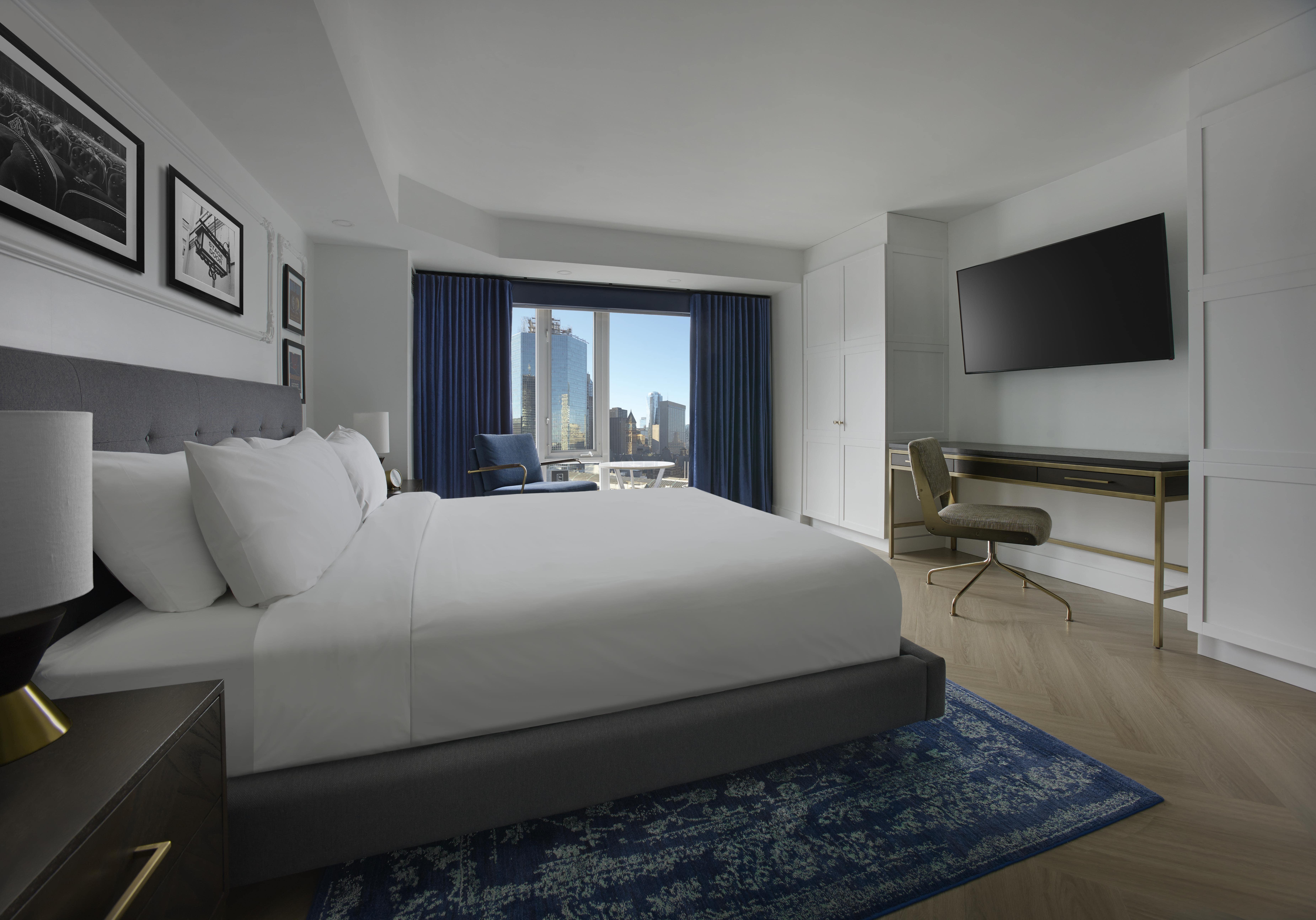 Pantages Centre 4*
