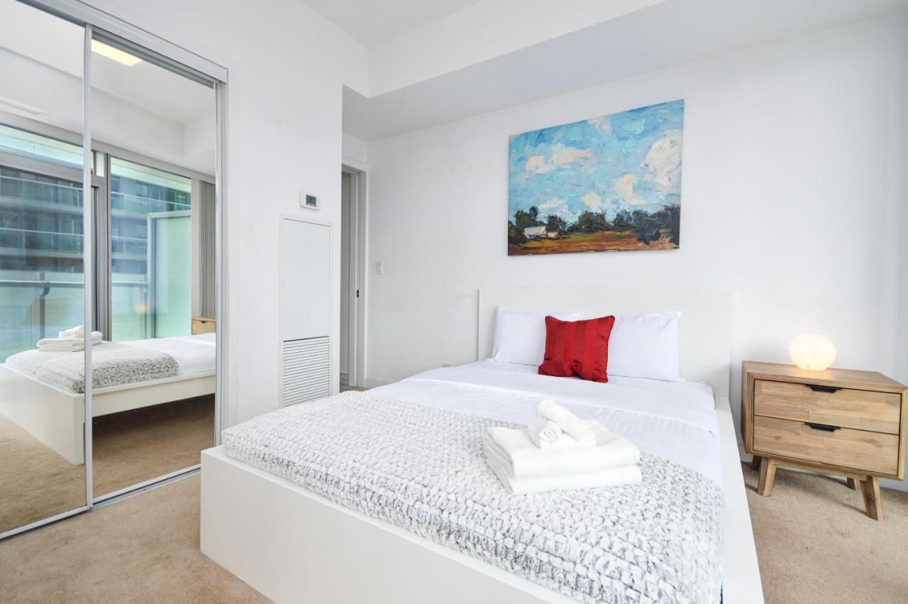Apartment Downtown Mins From Scotiabank Arena, Tiff, Cn Tower, Union, Mtcc *