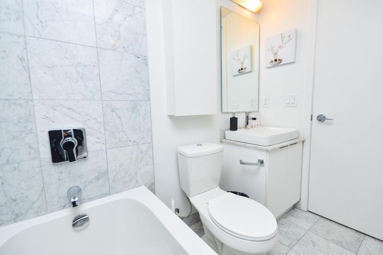 Apartment Downtown Near Cn Tower Toronto