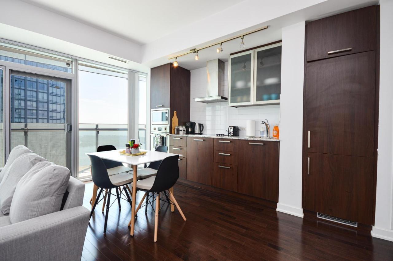 Downtown Mins From Scotiabank Arena, Tiff, Cn Tower, Union, Mtcc *