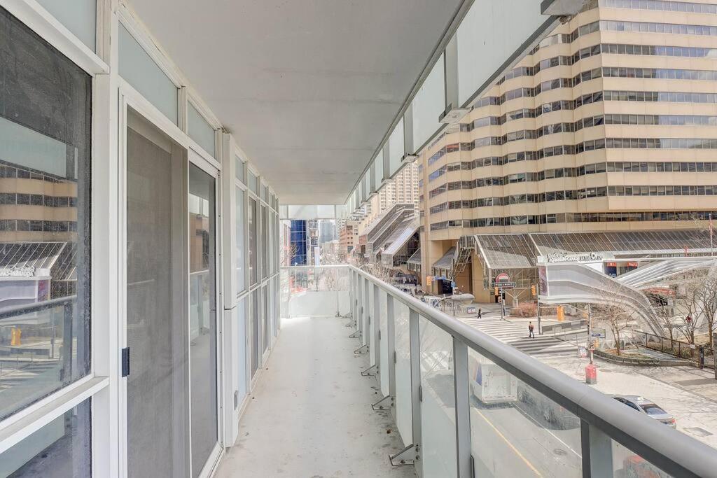 Planurstay - 2br & 2bth 300 Front Street West Apartment Toronto