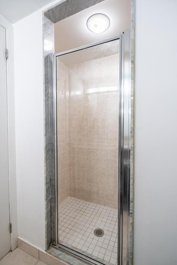 Globalstay Yonge St Apartment Toronto