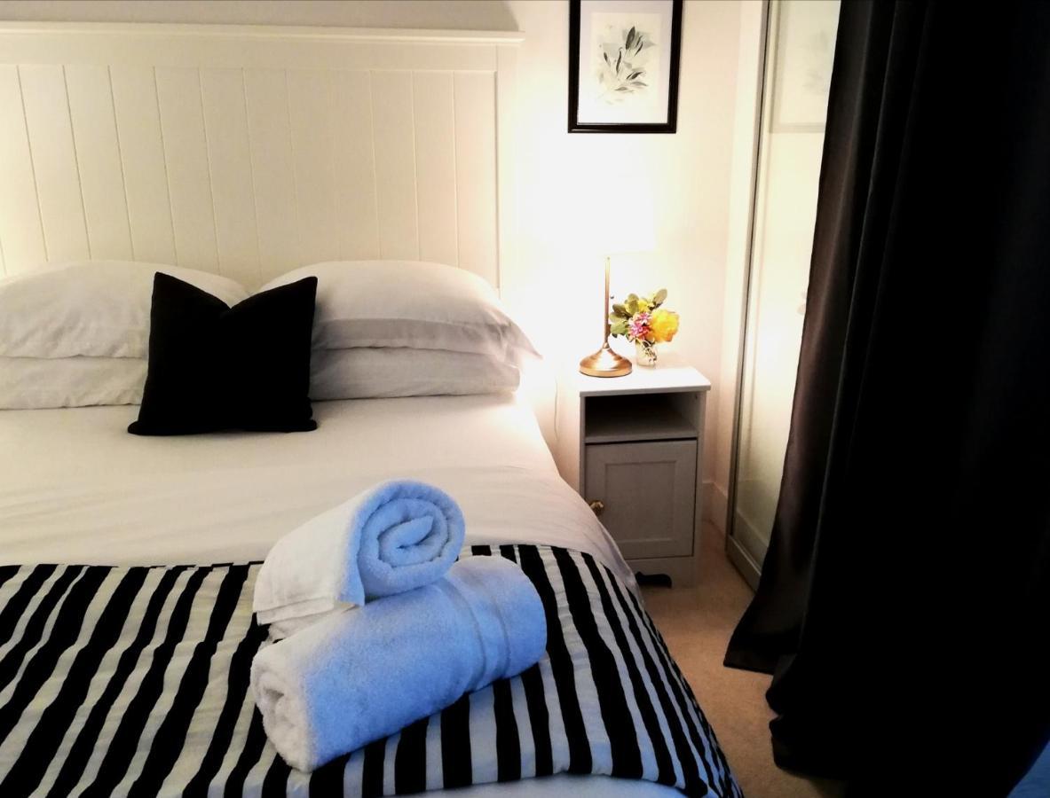 Stylish Downtown Residential * Toronto