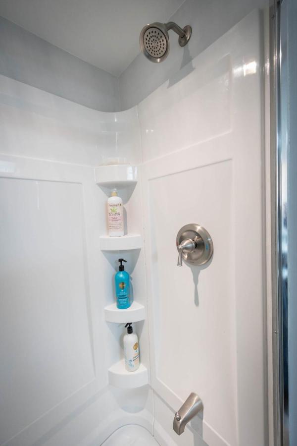 Cute 2-bedroom Caverna Toronto