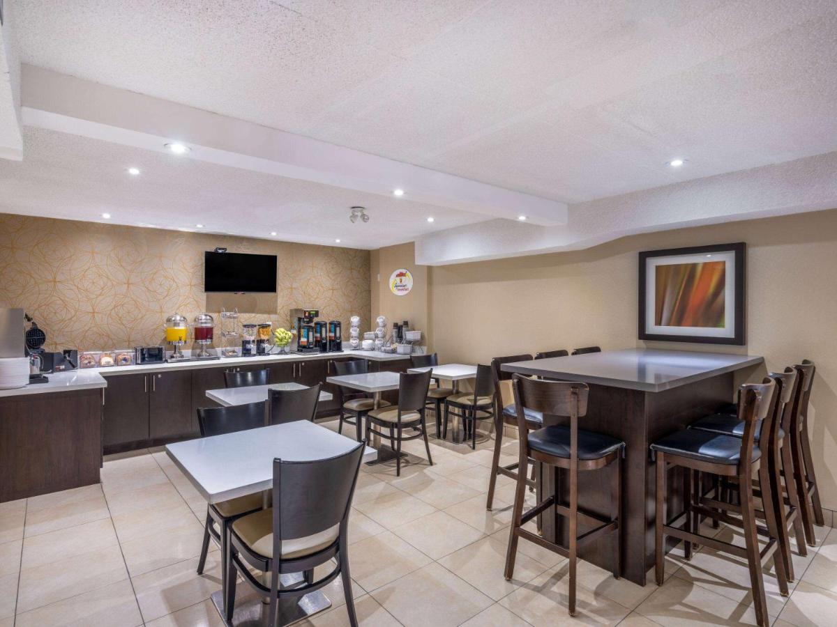 Super 8 By Wyndham East On Hotel 2*