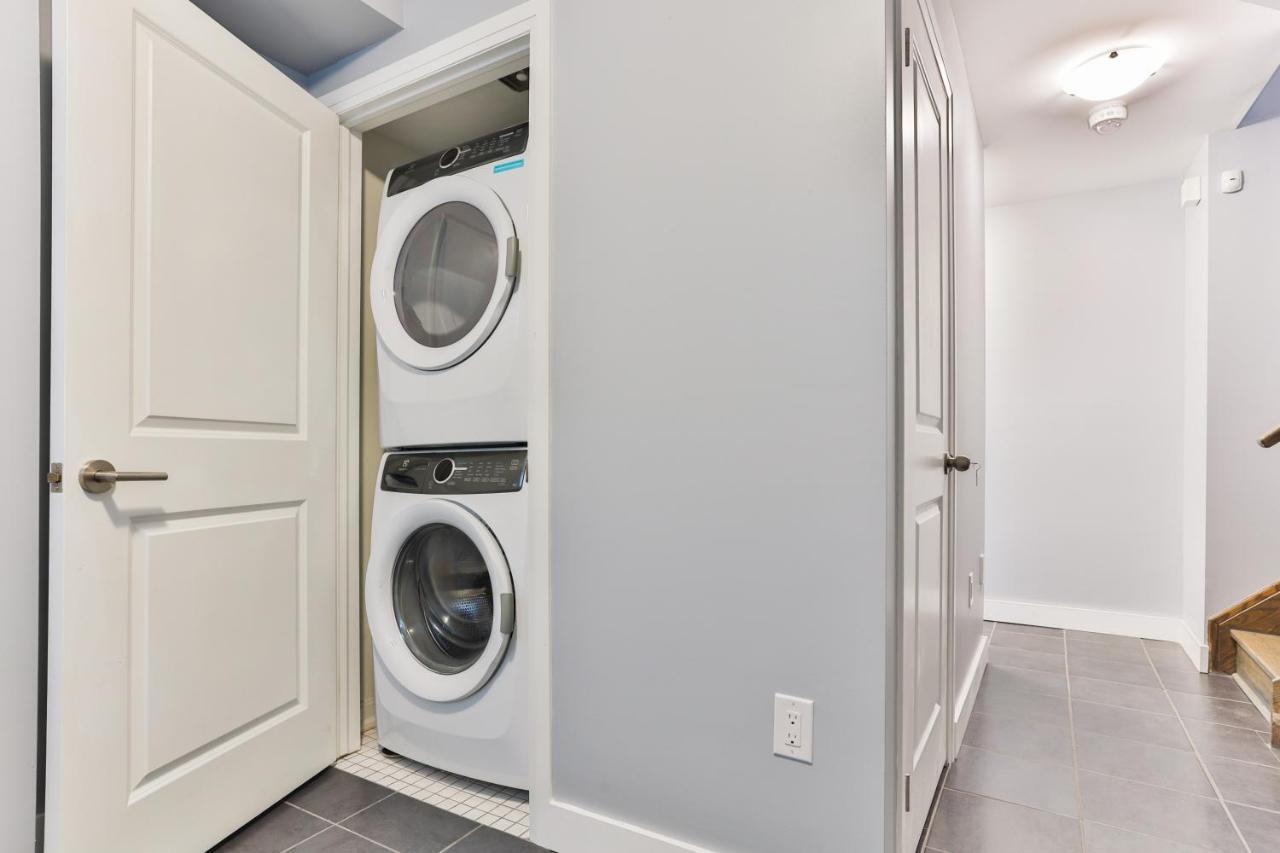 3bdr Townhouse In Downsview Park - Free Parking - 25 Min To Downtown *