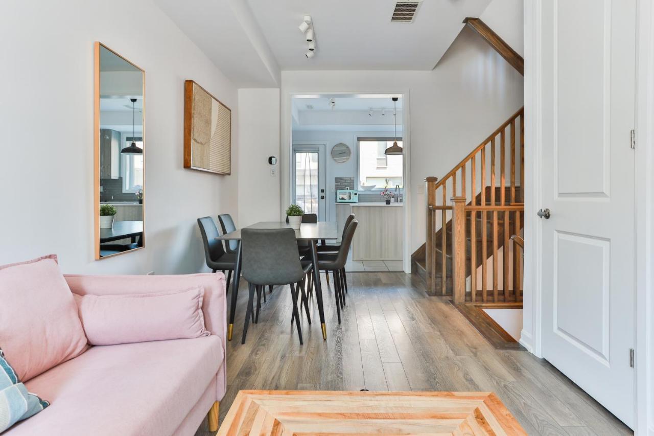 3bdr Townhouse In Downsview Park - Free Parking - 25 Min To Downtown
