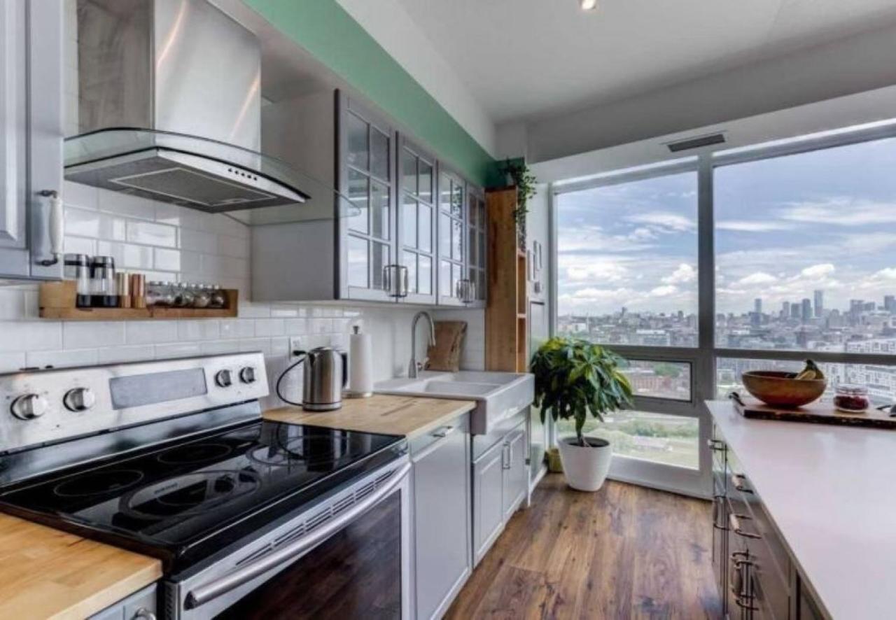 Executive Downtown With Skyline View Apartment Toronto