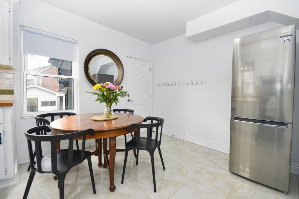 Cheerful 3bdm With Free Parking On Premises Holiday home