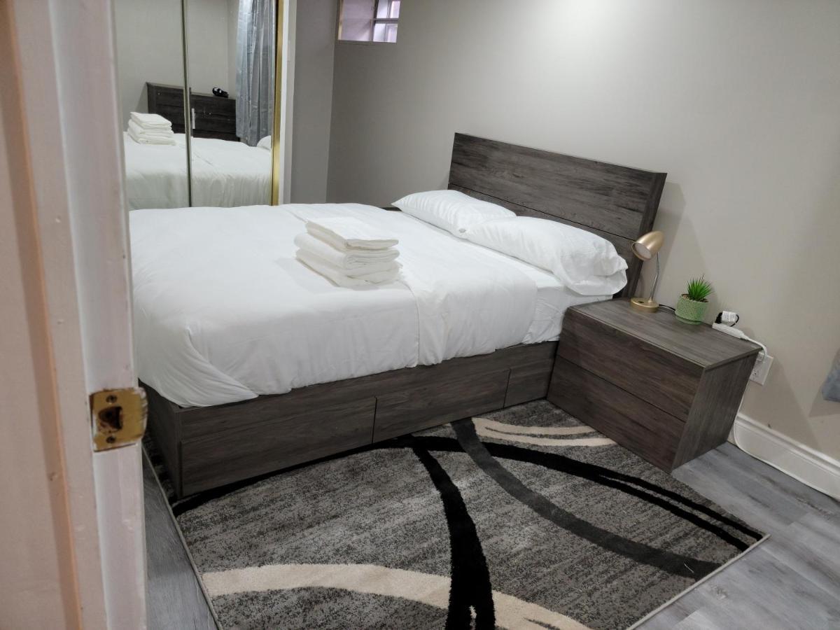 Comfy Private Unit * Toronto