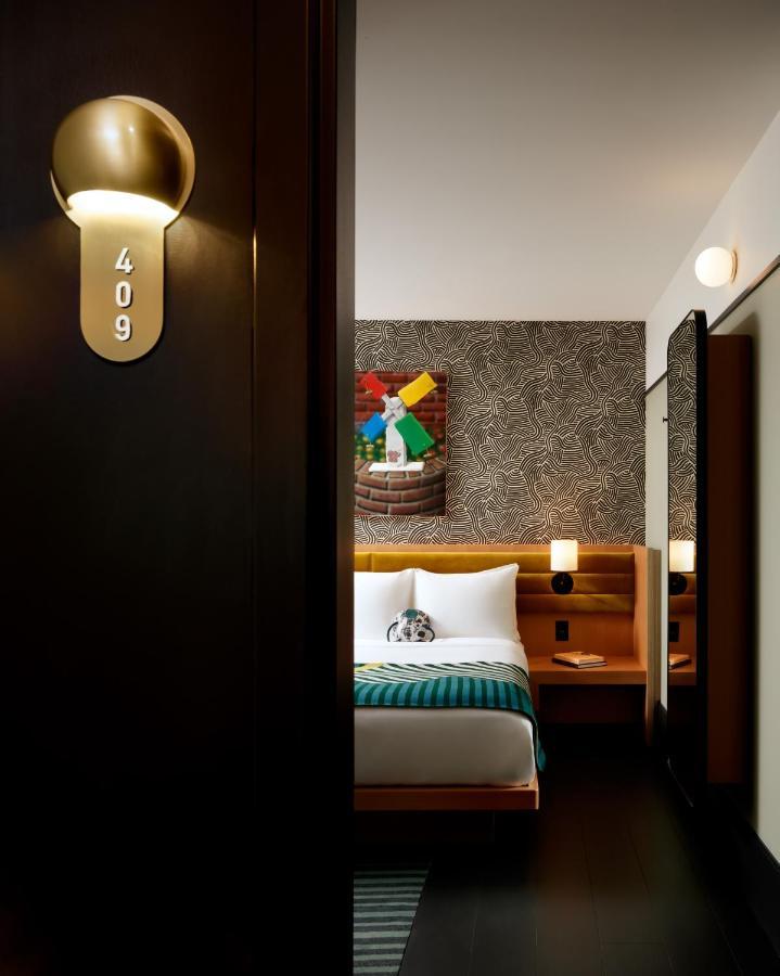 Hotel The Drake
