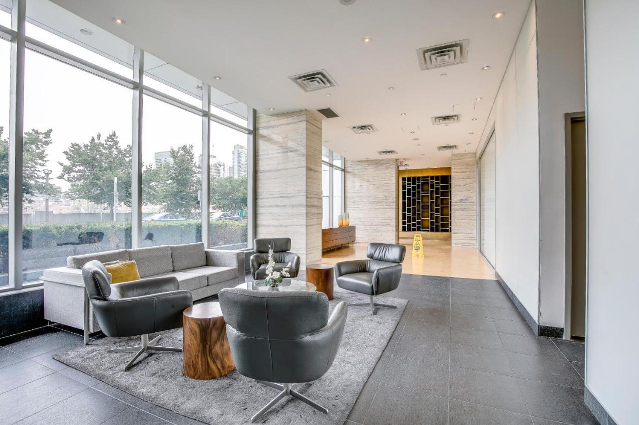 Inn Atlas Furnished Apartments- Iceboat Terrace Toronto
