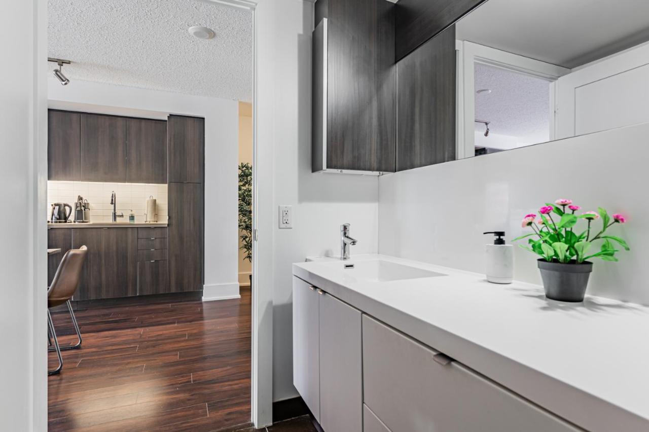 Rs Tridel Boutique Suites Toronto