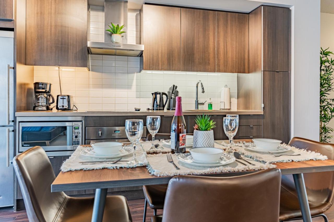 Rs Tridel Boutique Suites *
