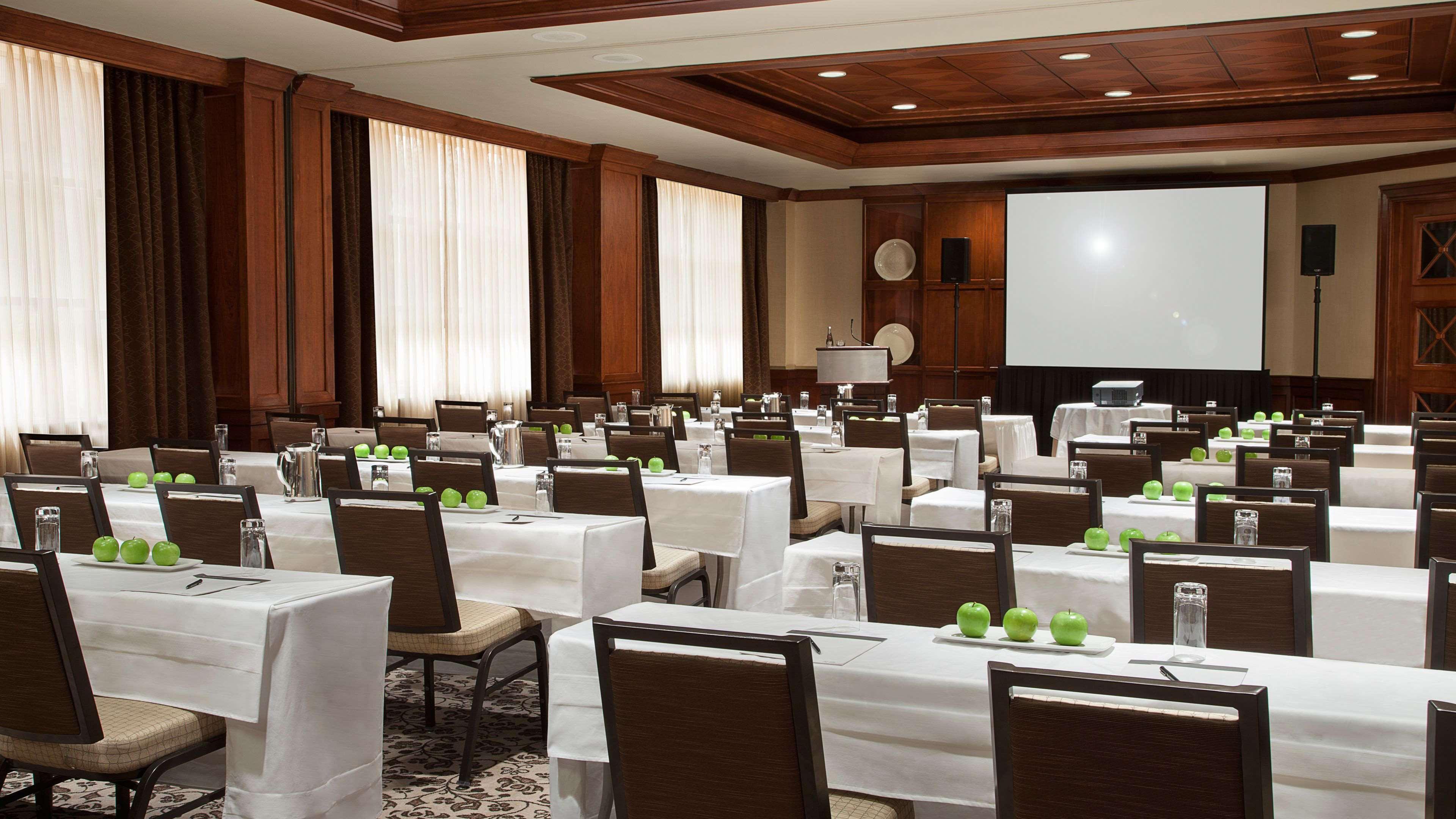 The Yorkville Royal Sonesta 4* Toronto