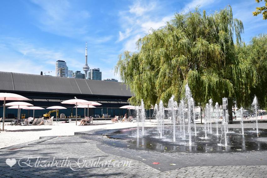 Luxury With Cn Tower View