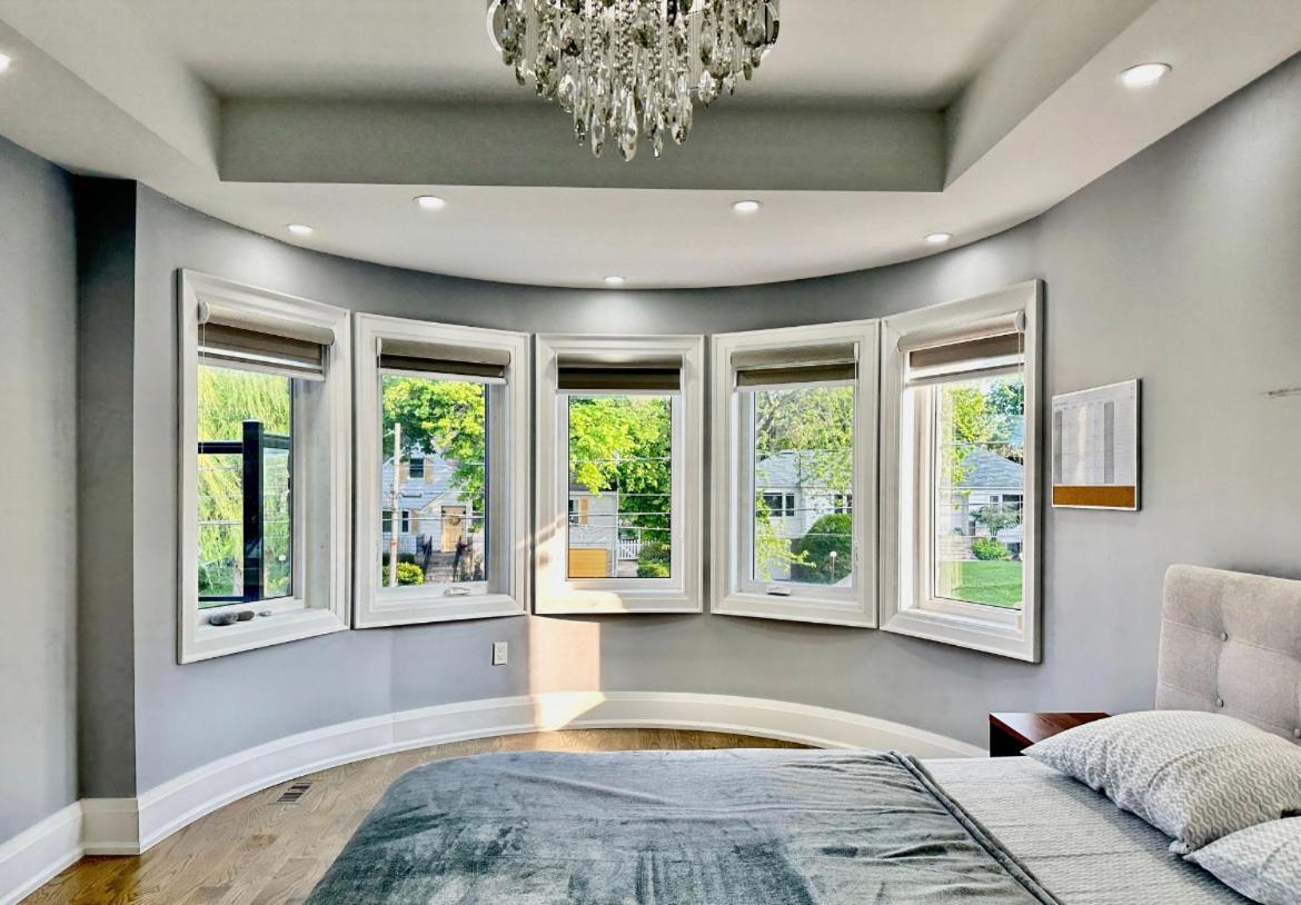 Luxurious House In Scarborough Toronto