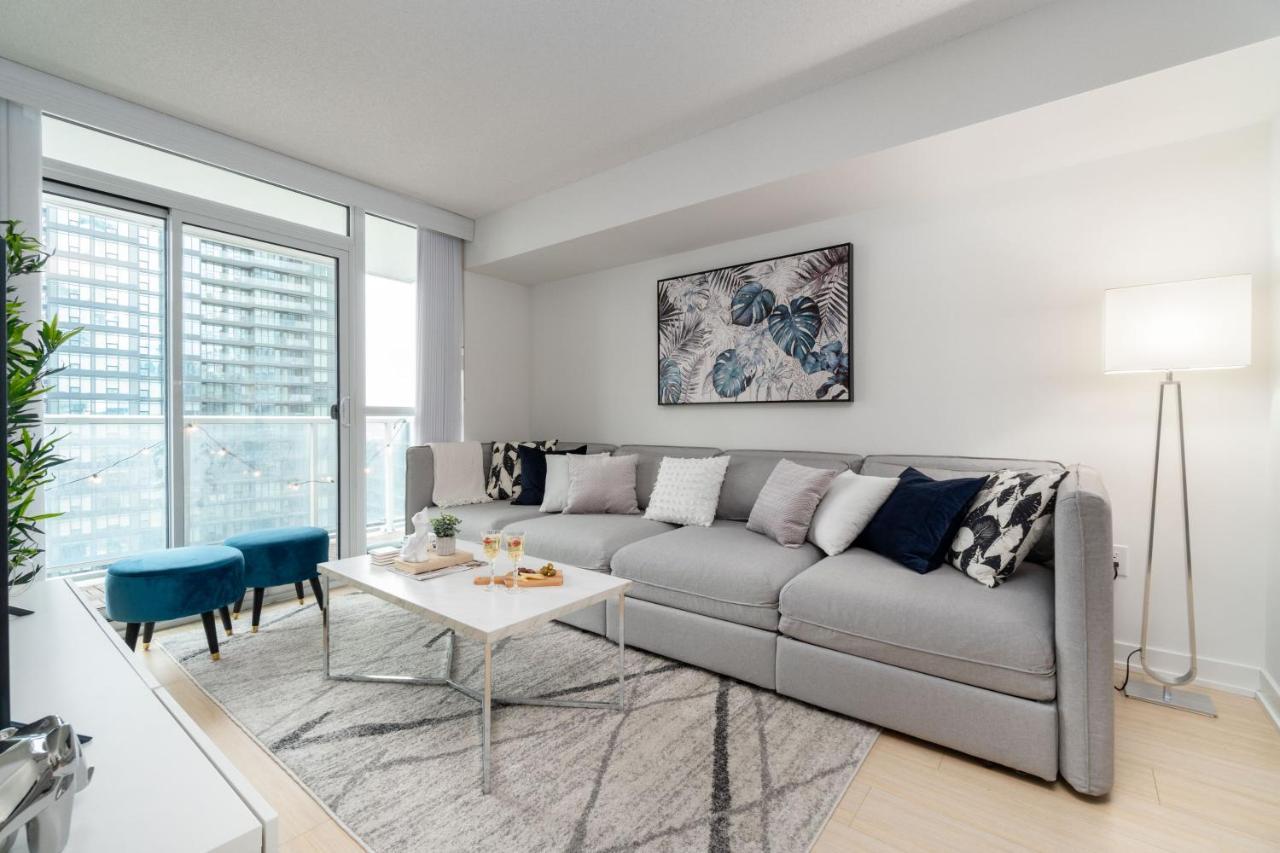 Hotel Downtown Condo, Cn Tower, Union Station Toronto
