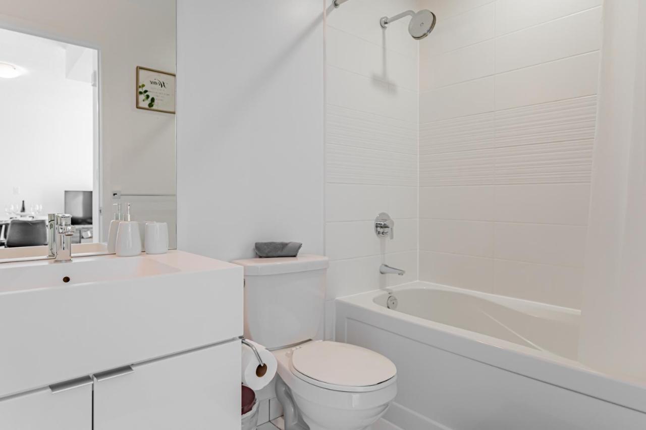 Leckie Luxurious Suites Toronto
